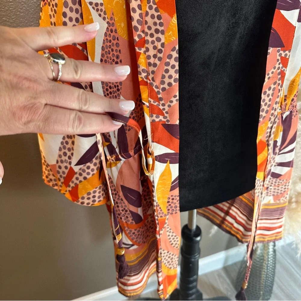 DR2 Multi-Color Abstract Floral Kimono - Picture 4 of 8
